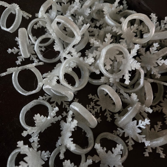 Snowflake Napkin Rings - Picture 2 of 2